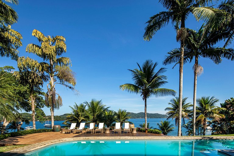Maison, Angra dos Reis, sur le front de mer, 6 suites