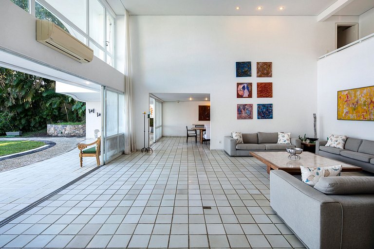 House, Angra dos Reis, 6 suites.