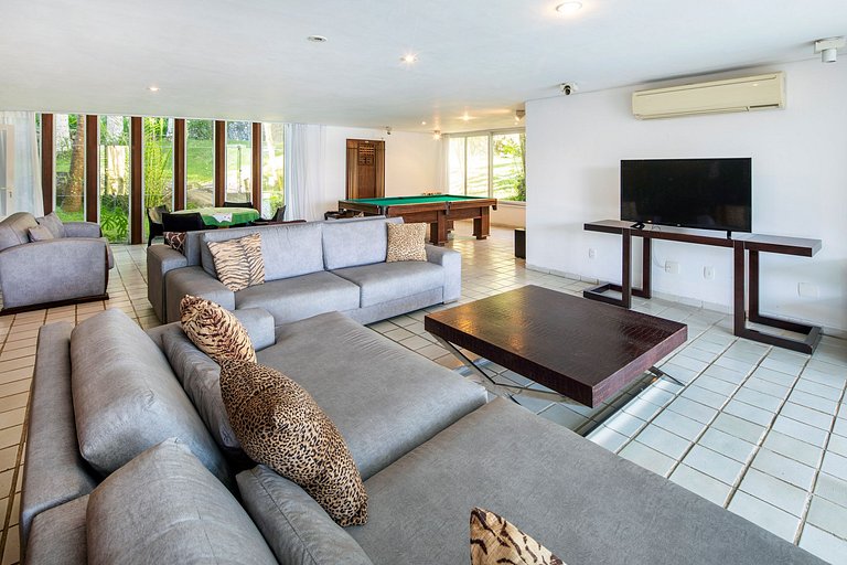 House, Angra dos Reis, 6 suites.