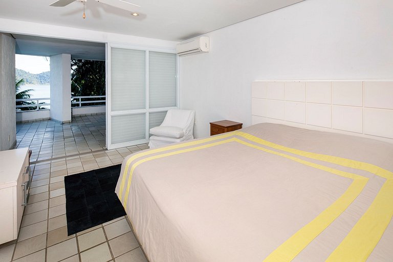 House, Angra dos Reis, 6 suites.