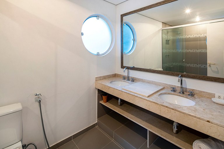 House, Angra dos Reis, 6 suites.