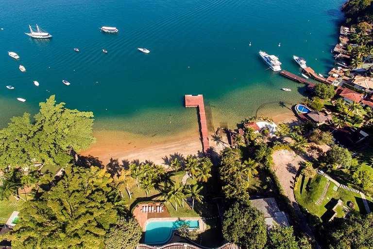 House, Angra dos Reis, 6 suites.