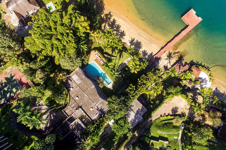 House, Angra dos Reis, 6 suites.
