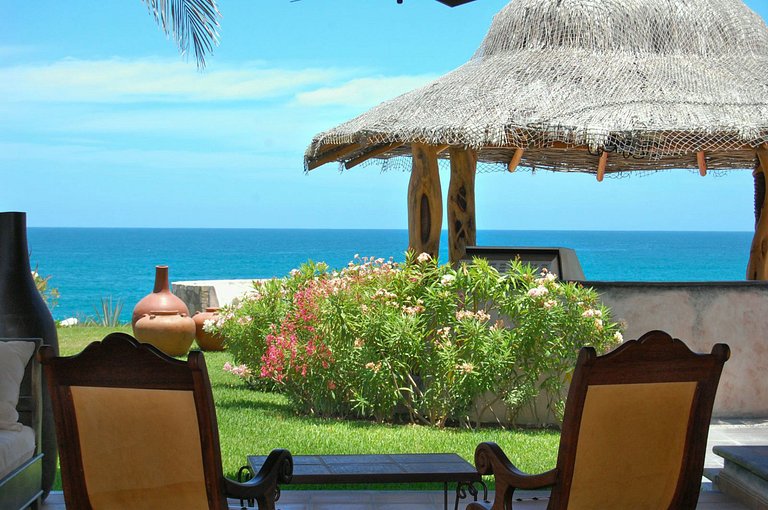 Cab025 - Splendide villa de luxe en front de mer à Los Cabos
