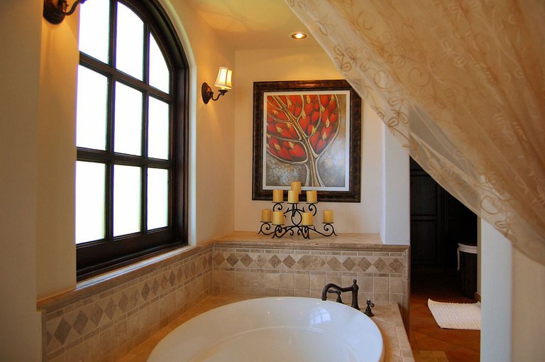 Cab025 - Splendid luxury sea front villa in Los Cabos