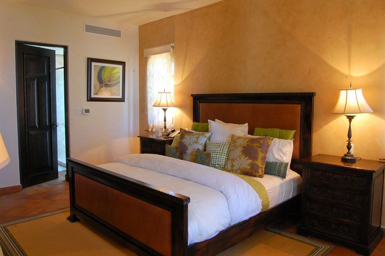 Cab025 - Splendid luxury sea front villa in Los Cabos