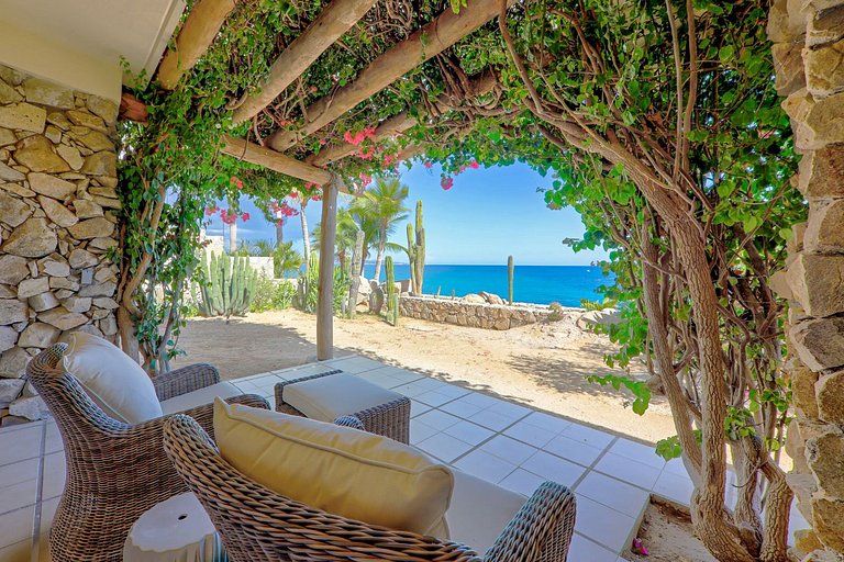 Cab026 - Villa de 5 cuartos con playa privada en Los Cabos
