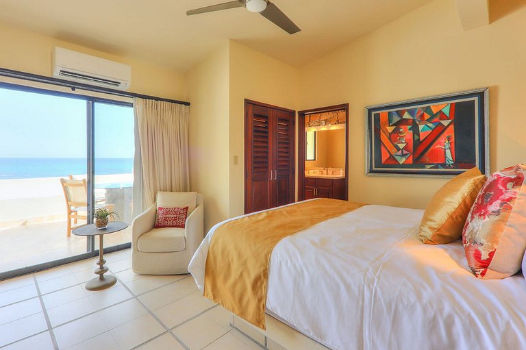 Cab026 - 5 bedroom villa with private beach in Los Cabos