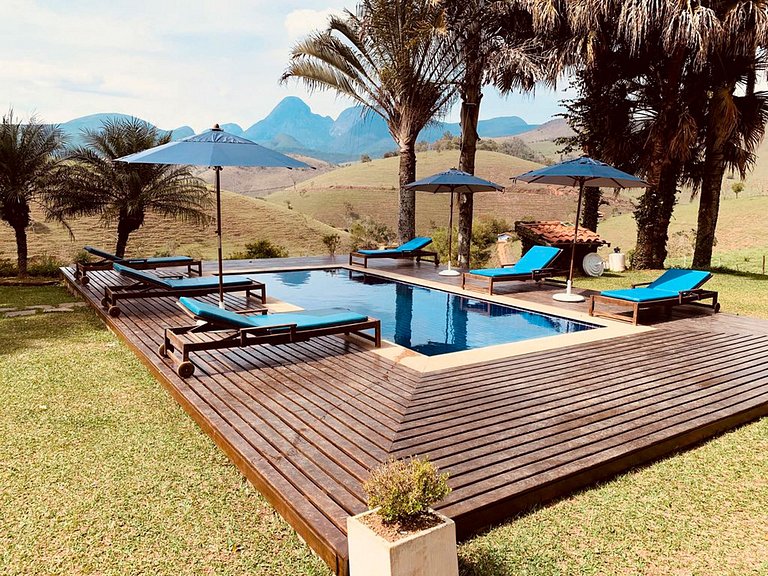 Ita002 - Granja en Secretario