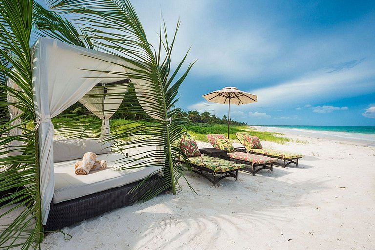 Tul017 - Incredible 9 suite villa in Tulum