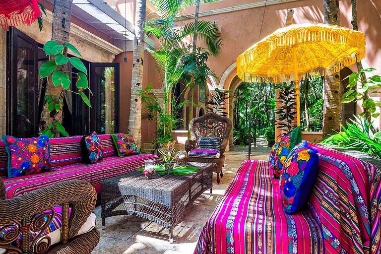 Tul017 - Incroyable villa de 9 suites à Tulum