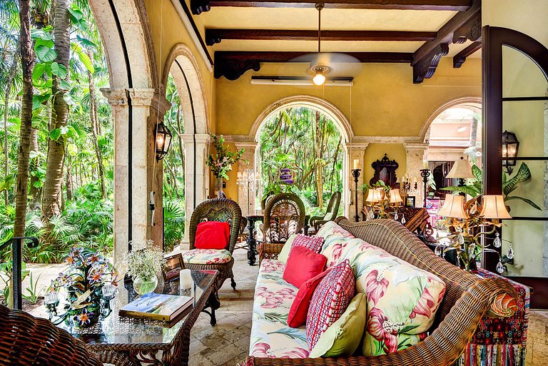 Tul017 - Incroyable villa de 9 suites à Tulum