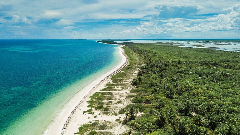 Tul017 - Incroyable villa de 9 suites à Tulum