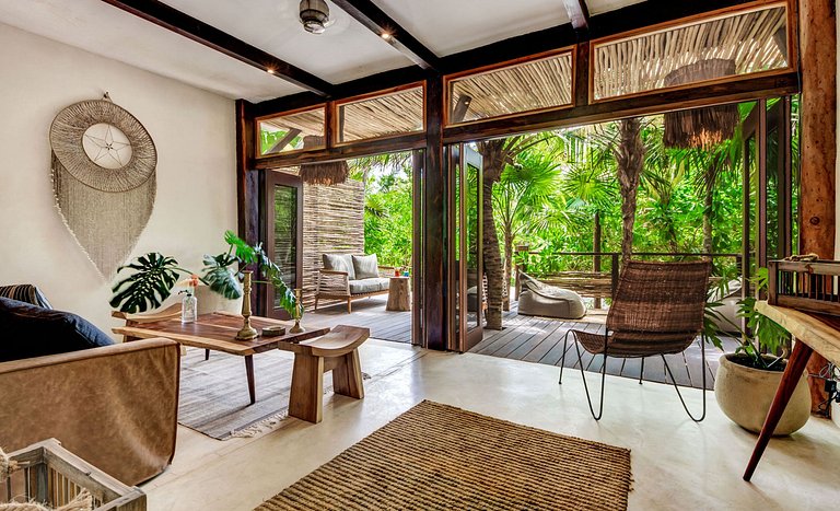 Tul024 - House on the sand with pool in Tulum