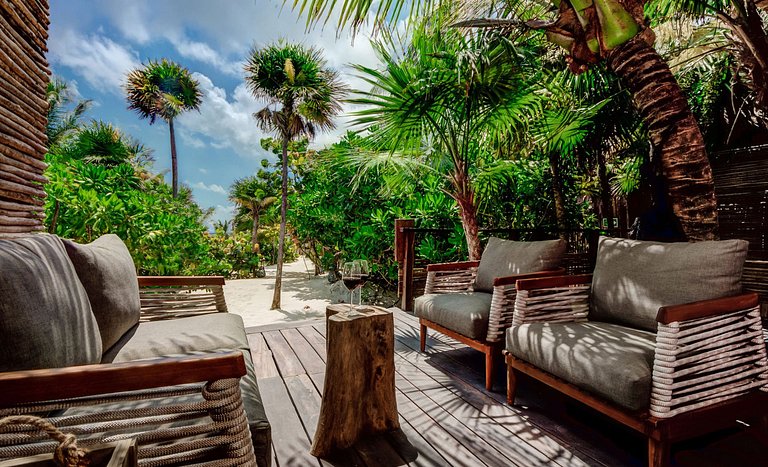 Tul024 - House on the sand with pool in Tulum