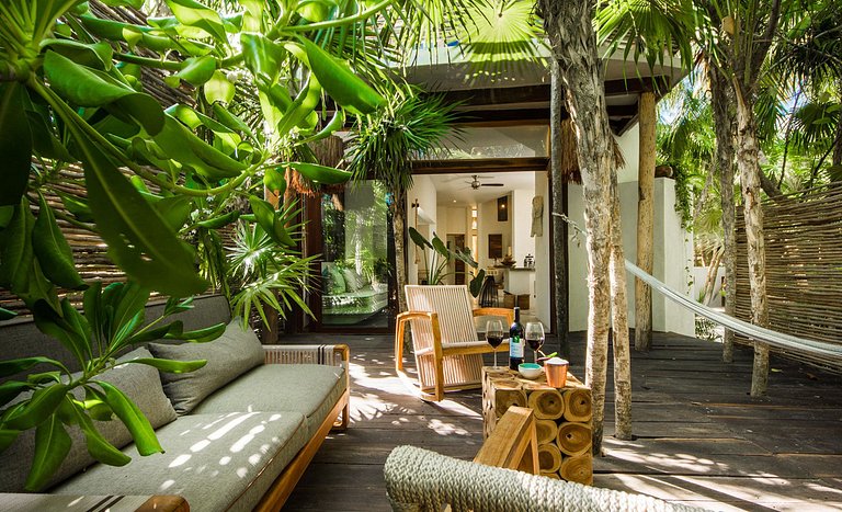 Tul025 - Belle villa en bord de mer à Tulum
