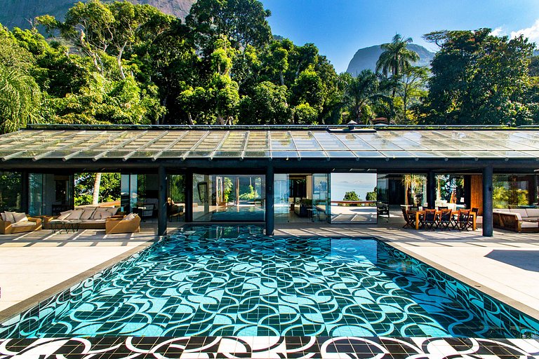 Rio003 - Contemporary house with pool in São Conrado