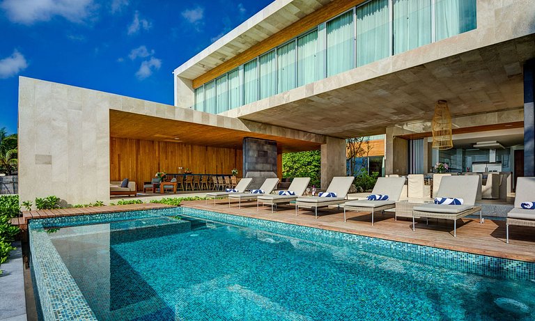 Pcr004 - Gorgeous beachfront villa in Playa del Carmen