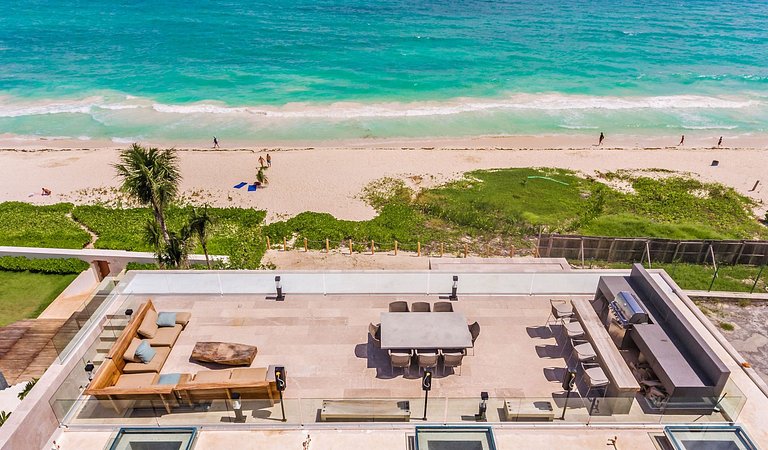 Pcr004 - Gorgeous beachfront villa in Playa del Carmen