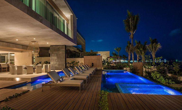 Pcr004 - Gorgeous beachfront villa in Playa del Carmen