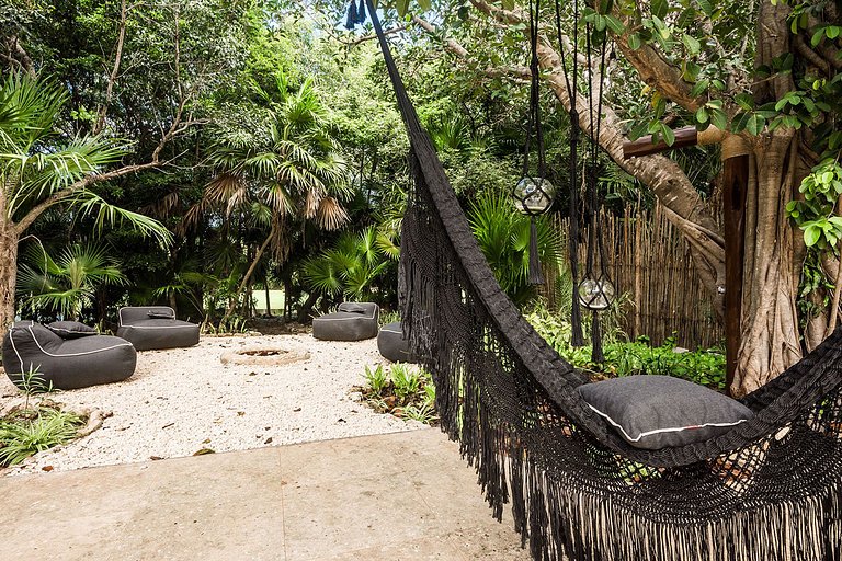Pta001 - Luxury Villa in Puerto Aventuras