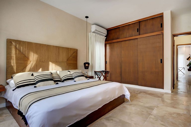 Pta001 - Luxury Villa in Puerto Aventuras