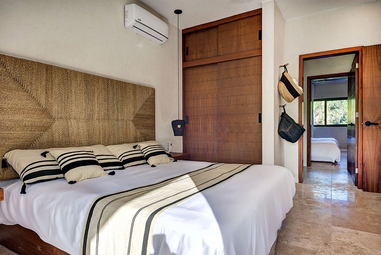 Pta001 - Luxury Villa in Puerto Aventuras