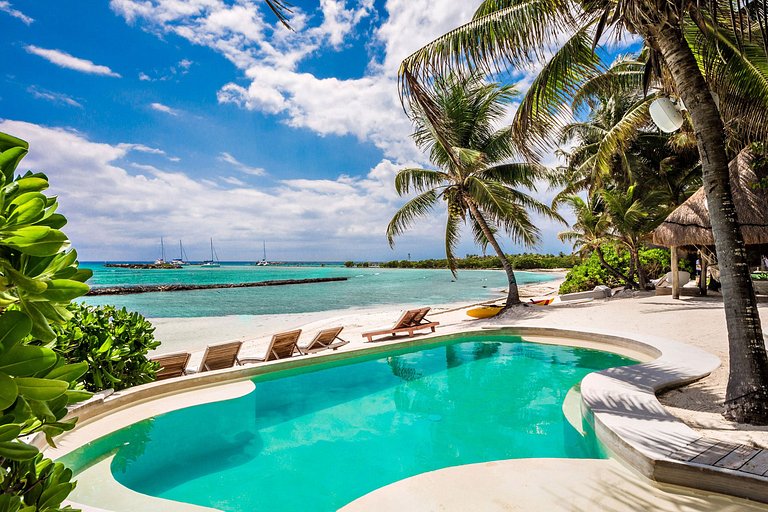 Pta002 - Villa de luxe en bord de mer à Puerto Aventuras