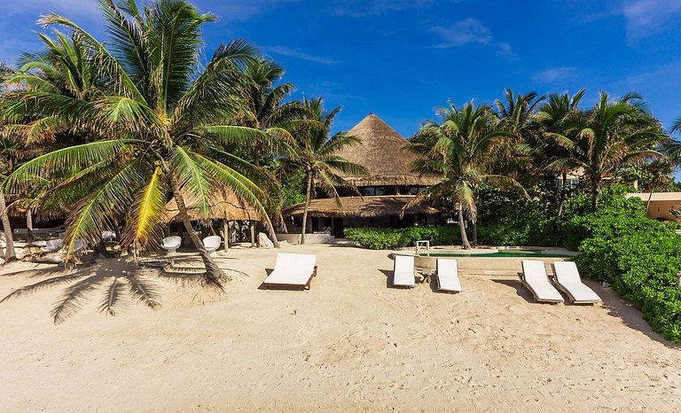 Pta002 - Villa de lujo frente al mar en Puerto Aventuras