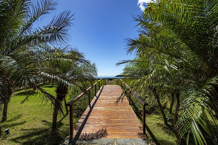 Buz019 - Luxury villa with view and pool in Búzios