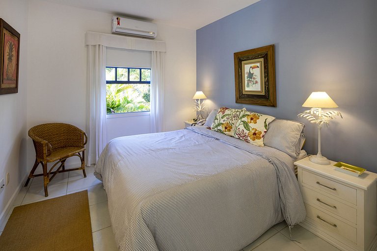 Buz019 - Luxury villa with 12 rooms and pool in Búzios