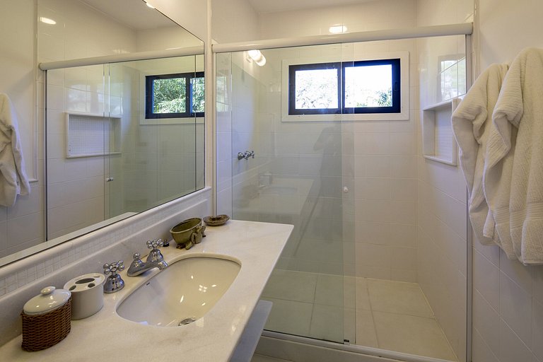 Buz019 - Luxury villa with 12 rooms and pool in Búzios