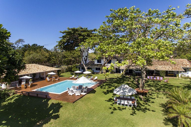 Buz019 - Villa de luxe avec piscine à Buzios