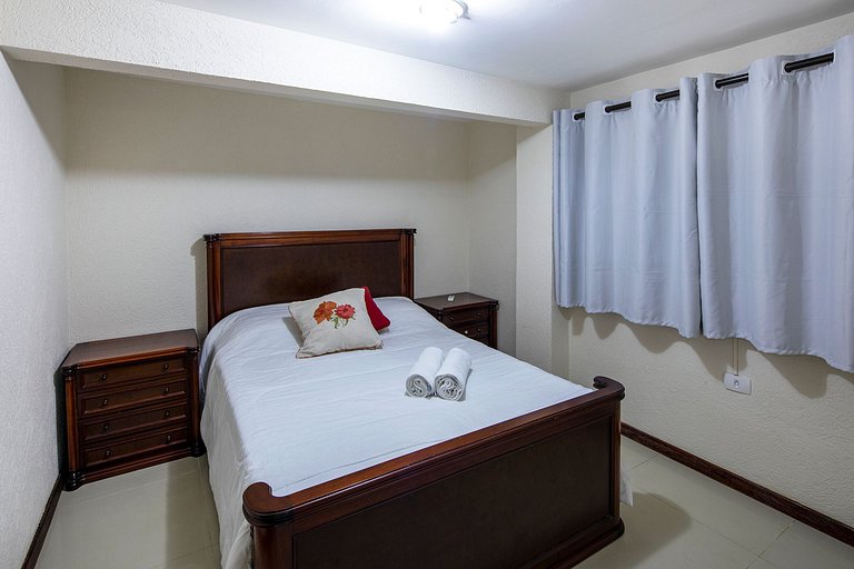 Buz039 - Casa à beira-mar com piscina e quadra de tênis