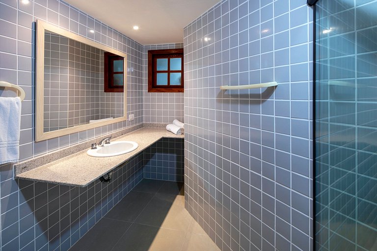 Buz039 - Casa frente al mar con piscina y cancha de tenis