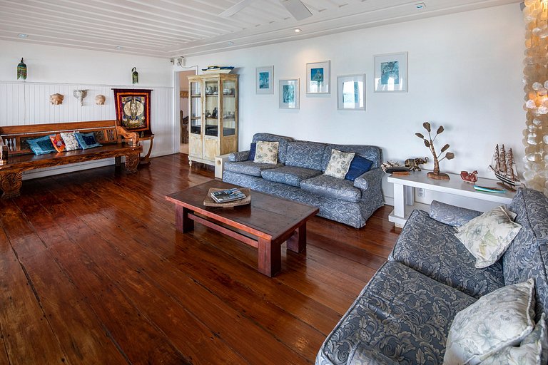 Buz005 - Linda mansão em frente ao mar em Búzios