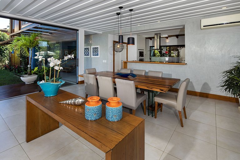 Buz052 - Charmosa Casa de 5 Quartos em Geriba