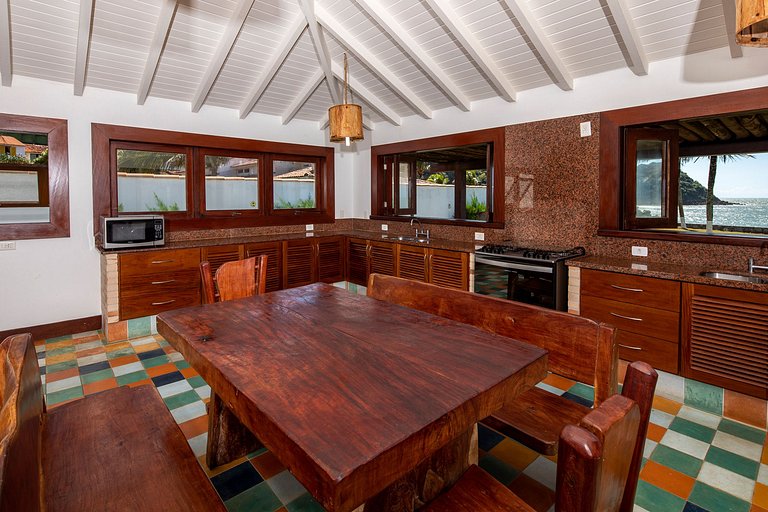 Buz054 - Hermosa casa en Praia Rasa en Búzios