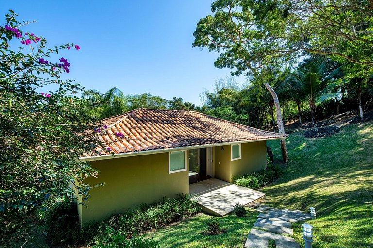 Buz055 - Charming 5 bedroom villa with a view of Geribá