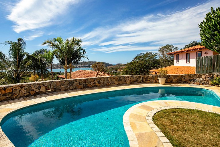 Buz025 - Casa de luxo com quatro quartos e piscina em Búzios
