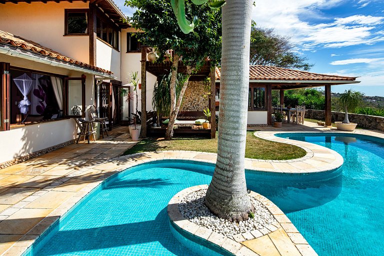Buz025 - Casa de luxo com quatro quartos e piscina em Búzios