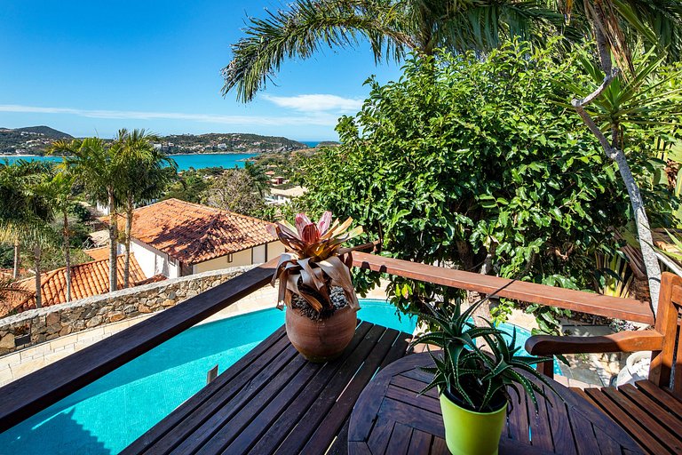 Buz025 - Casa de luxo com quatro quartos e piscina em Búzios