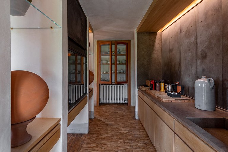 Tus008 - Spectacular Tuscan Castle from XI century