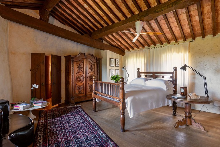 Tus008 - Spectacular Tuscan Castle from XI century