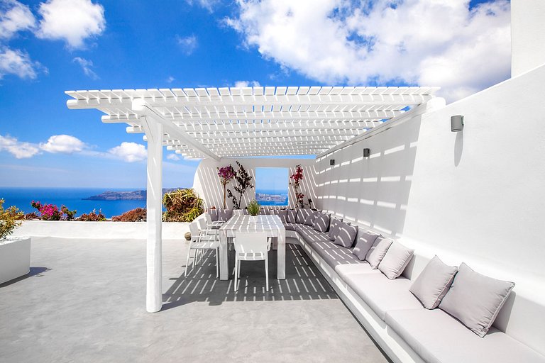 Cyc001 - Luxury private Villa in Santorini