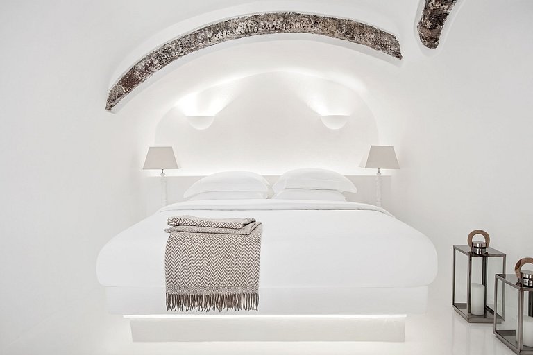 Cyc001 - Luxury private Villa in Santorini
