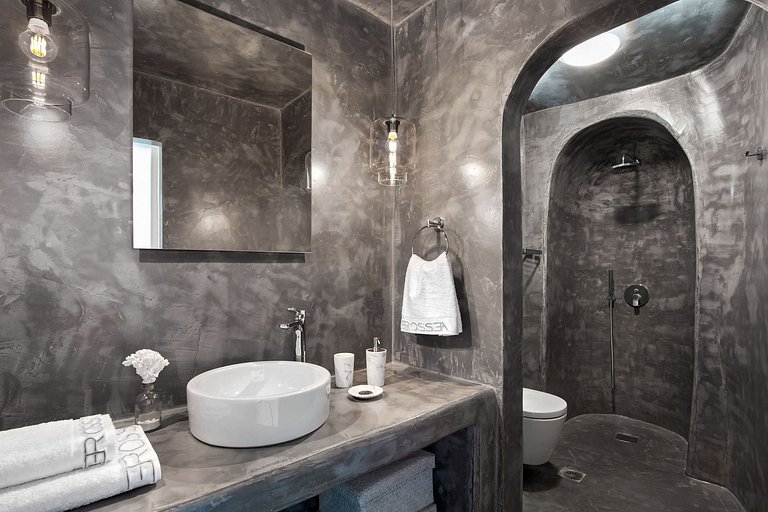 Cyc001 - Luxury private Villa in Santorini
