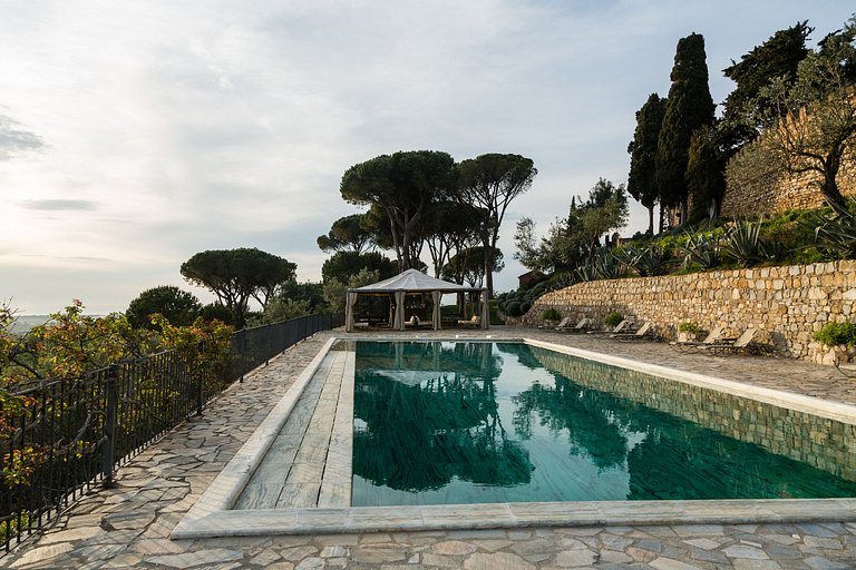 Tus001 - Unique Castle in Tuscany