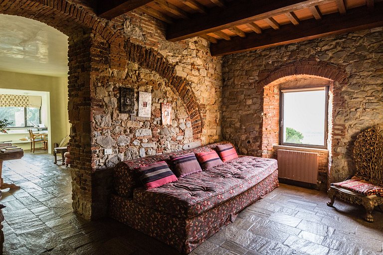 Tus001 - Unique Castle in Tuscany