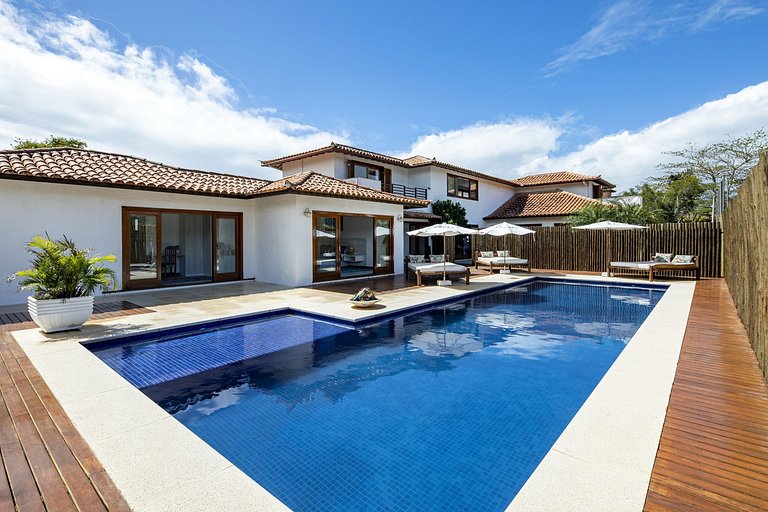 Buz049 - Great 8 bedroom house near Ferradura beach